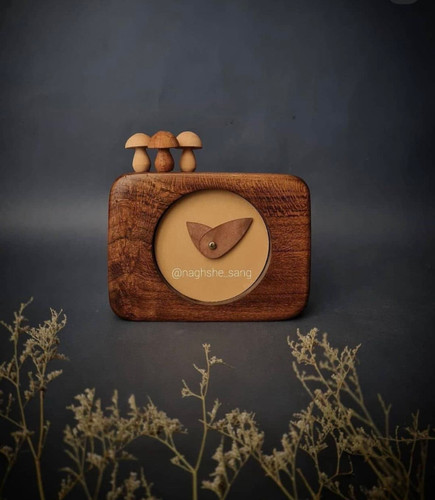 ساعت رومیزی قارچ