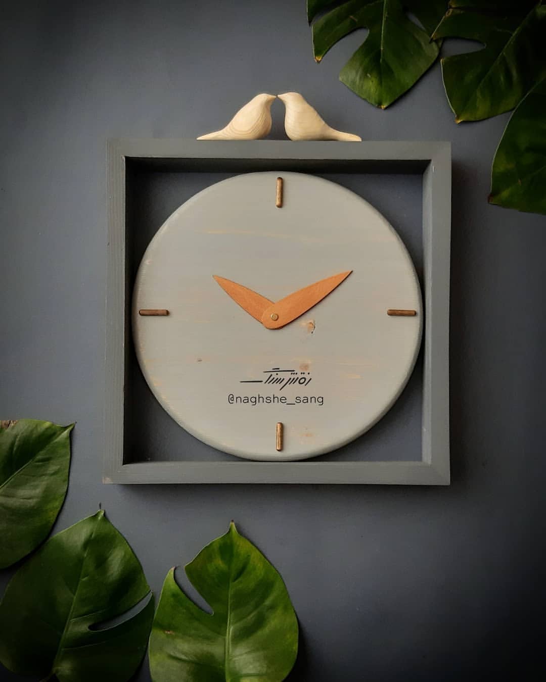 ساعت g۳۴ طوسی/خاکستری