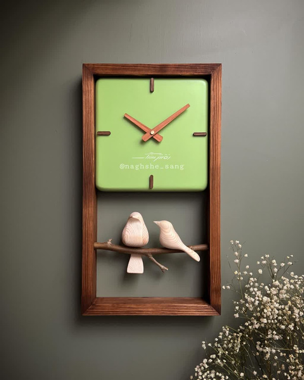 ساعت دیواری m25 سبز