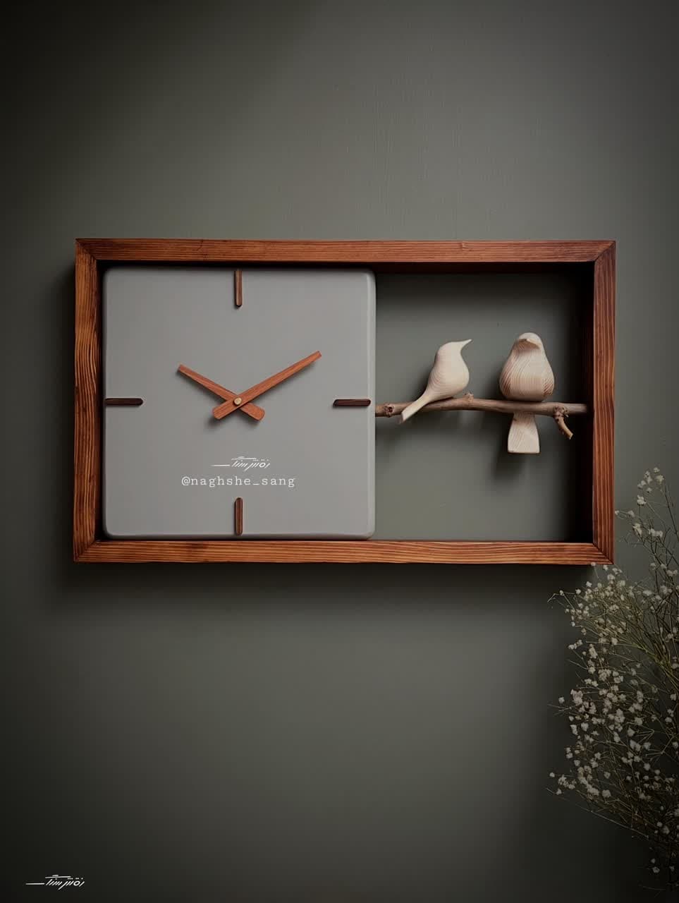 ساعت دیواری افقی m30 طوسی